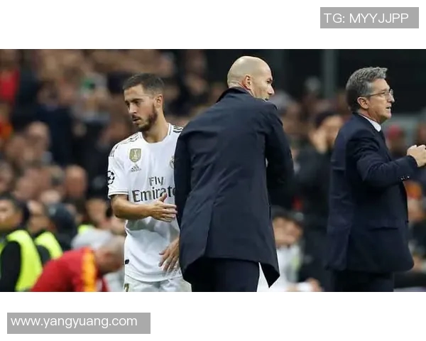 热搜榜第一！维尼修斯因一举动刷屏全网